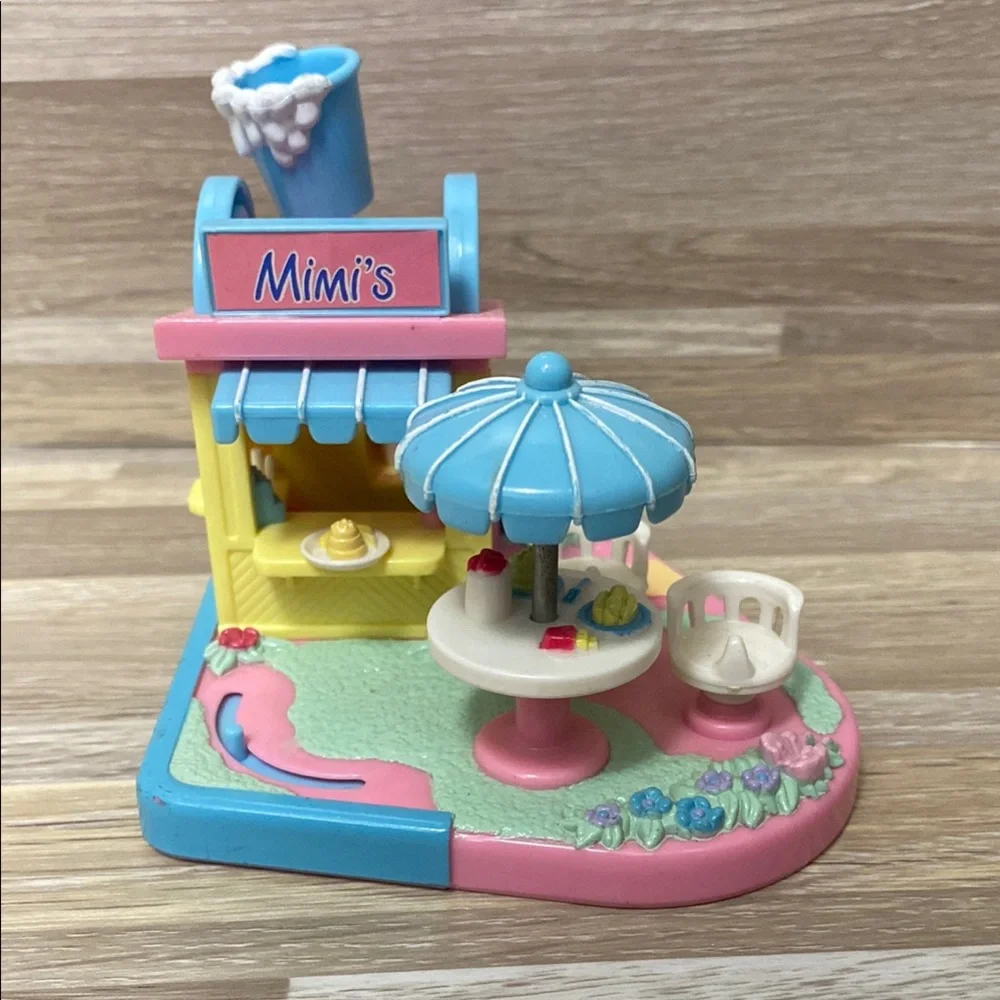 Polly pocket Ice Cream Stand Playset - Blue and Pink bluebird toys vintage 90s